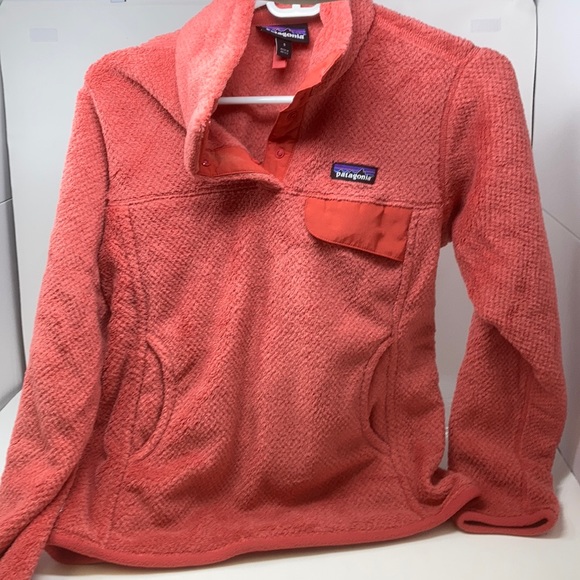 Patagonia Jackets & Blazers - PATAGONIA WOMENS RETOOL SNAP PULL OVER